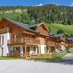 Apartment Eva 4 *